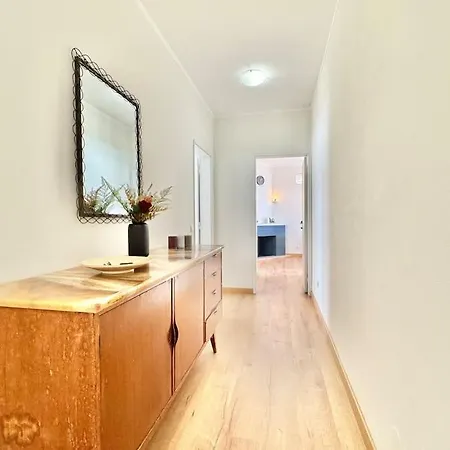 Sea Front 180º View With Ac And Wifi * Quarteira