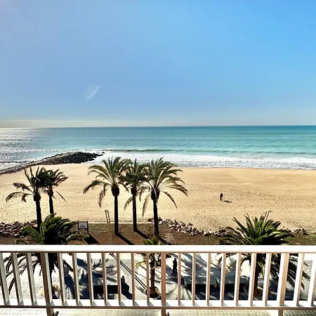 Sea Front 180º View With Ac And Wifi * Quarteira