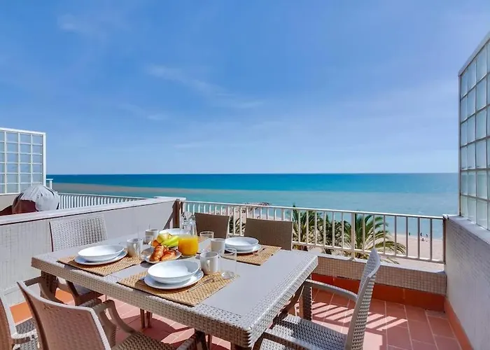Sea Front 180º View With Ac And Wifi Quarteira